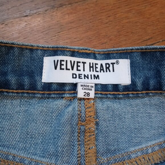VELVET HEART gina high rise denim skirt with front slit (sz28) - Picture 8 of 13
